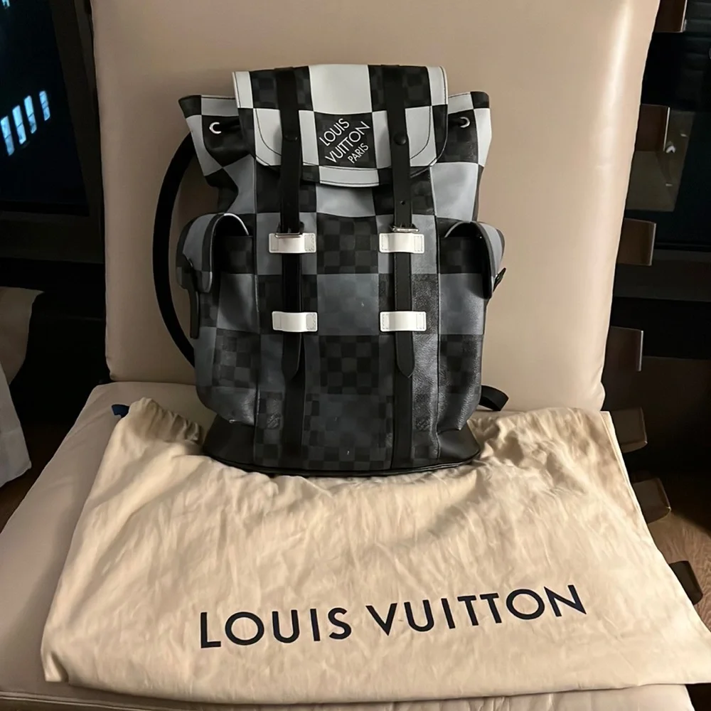 Louis Vuitton like new